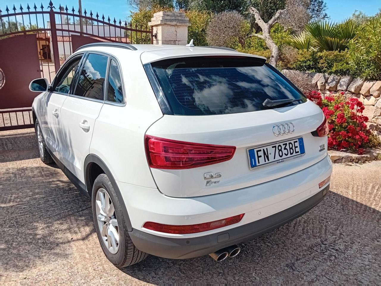 Audi Q3 2.0 TDI 150 CV quattro Sport