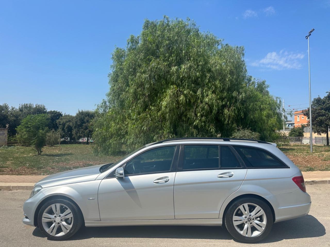 MERCEDES C 220 2012 - CAMBIO AUTOMATICO