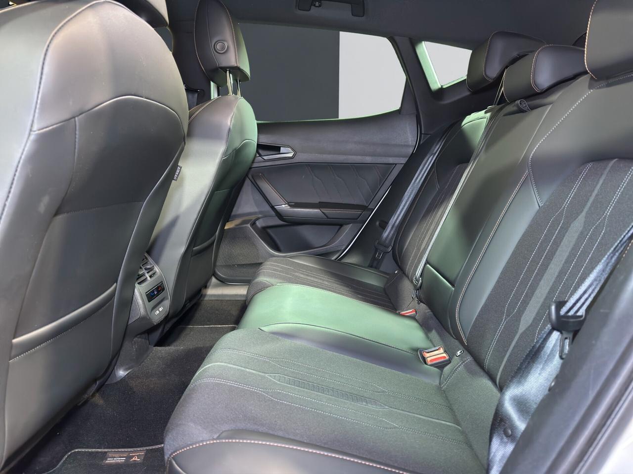 Cupra Formentor 1.4 e-Hybrid DSG 204CV
