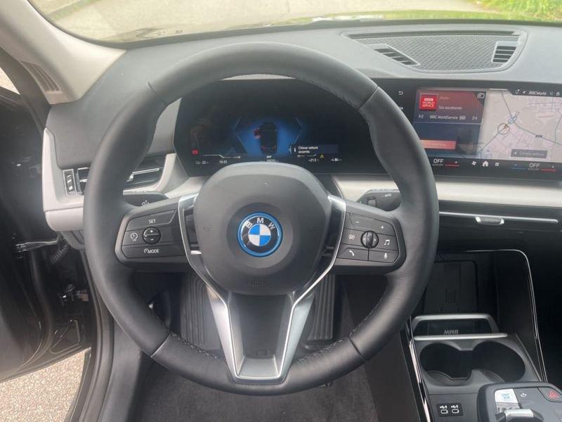 BMW iX2 XDRIVE30