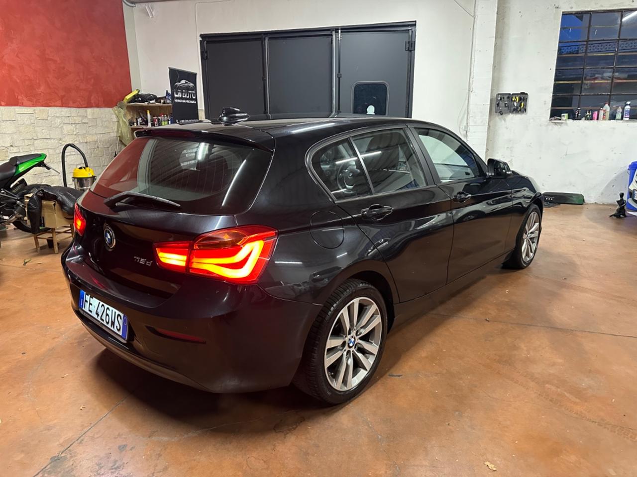 Bmw 118 118d 5p. Advantage