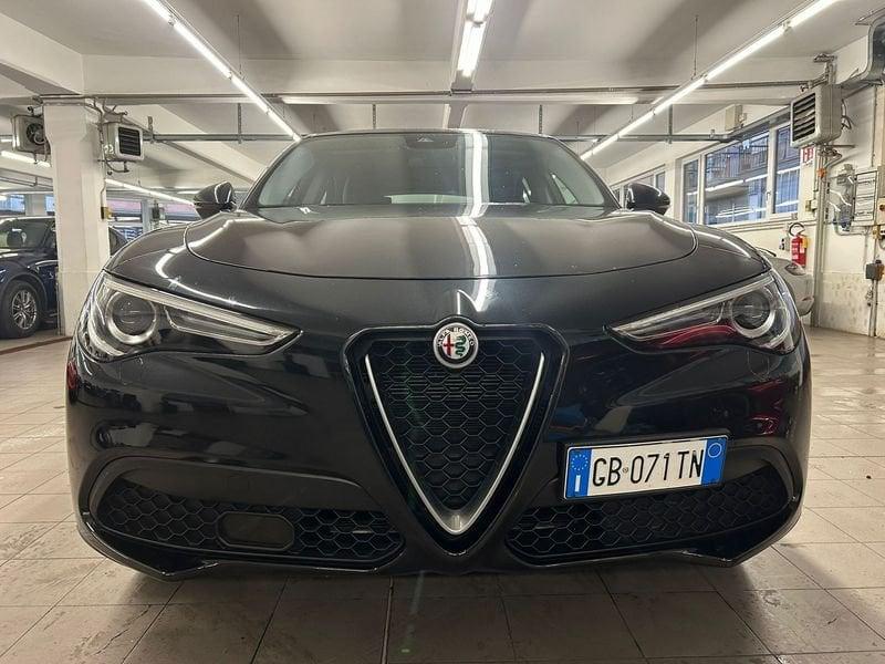 Alfa Romeo Stelvio 2.2 Turbodiesel 190 CV AT8 Q4 Super