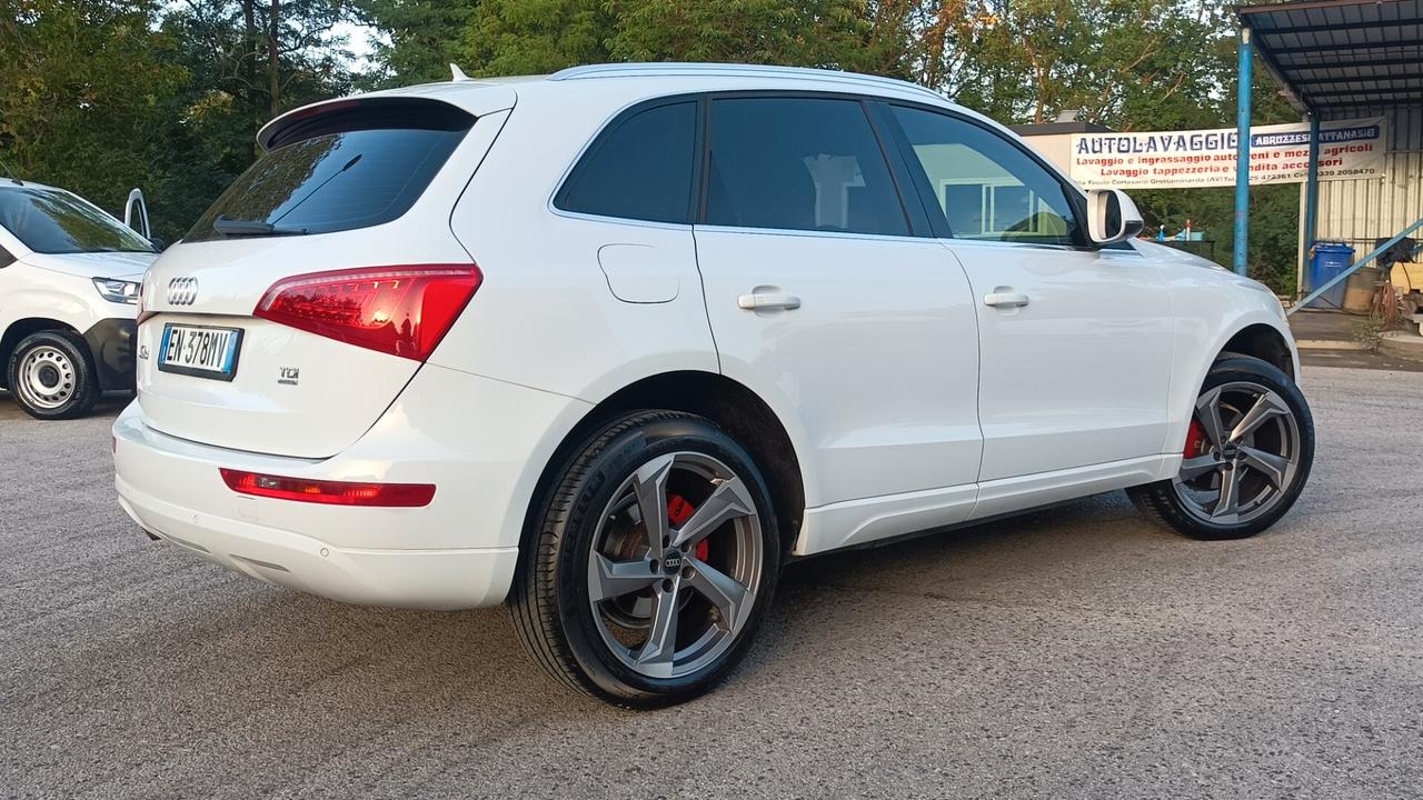 Audi Q5 2.0 TDI 170 CV 4X4 S-tronic