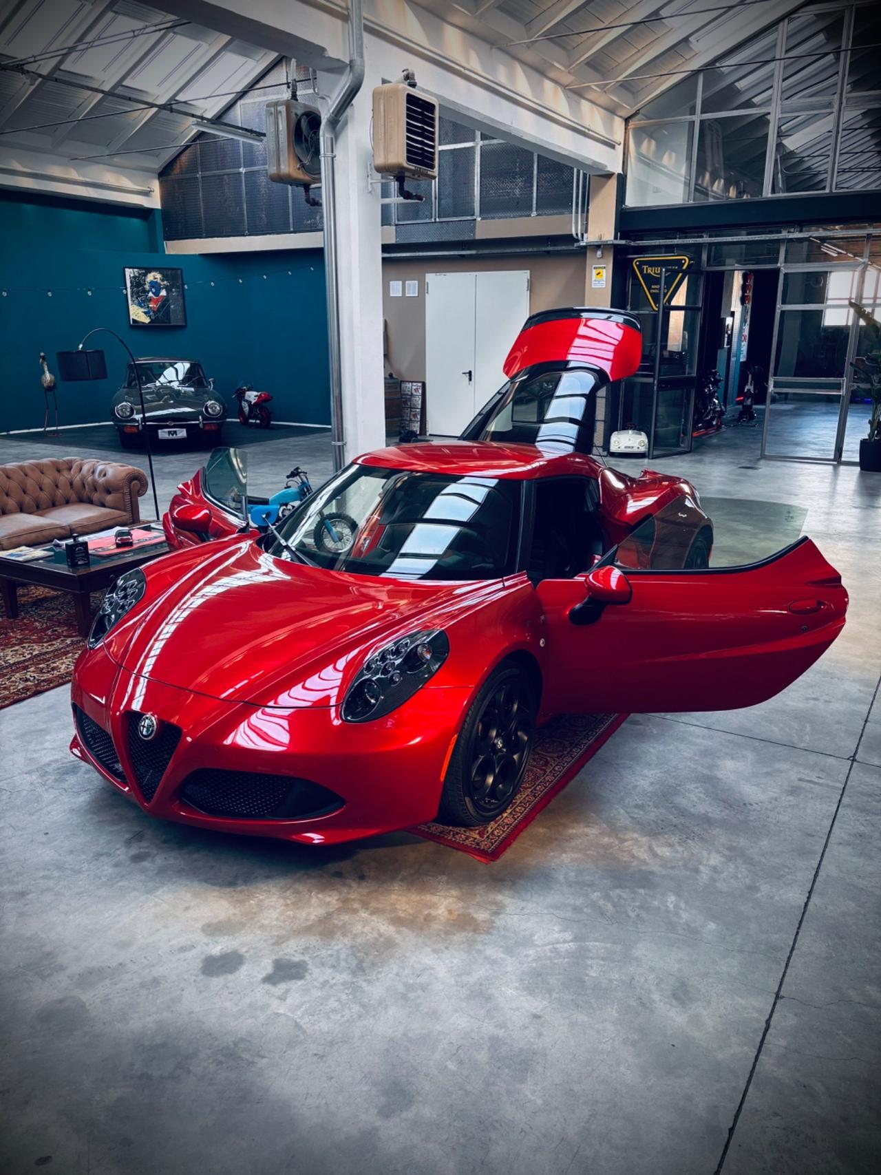 Alfa Romeo 4C 1750 TBi ex Jorge Lorenzo