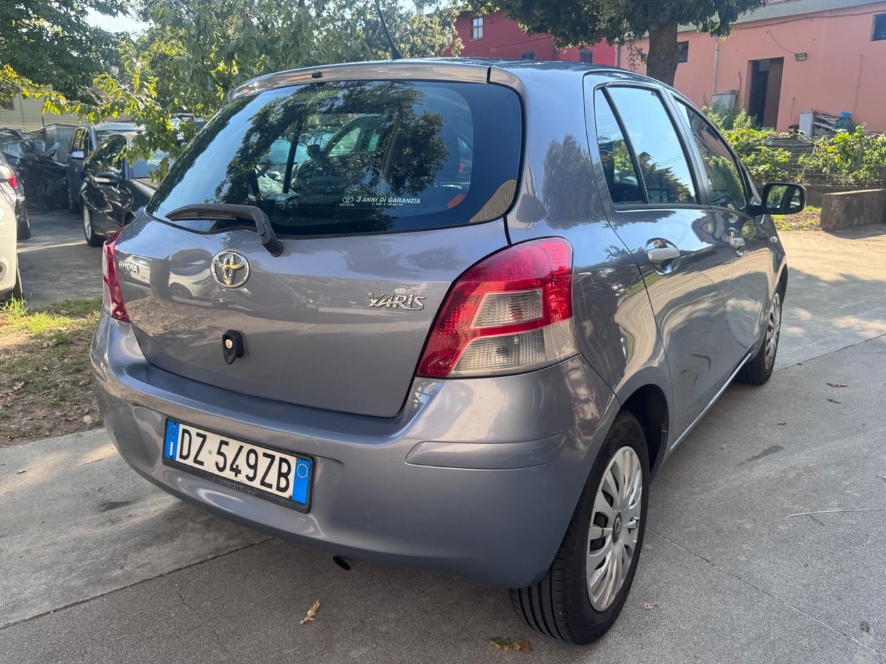 Toyota Yaris 1.3 5 porte Sol