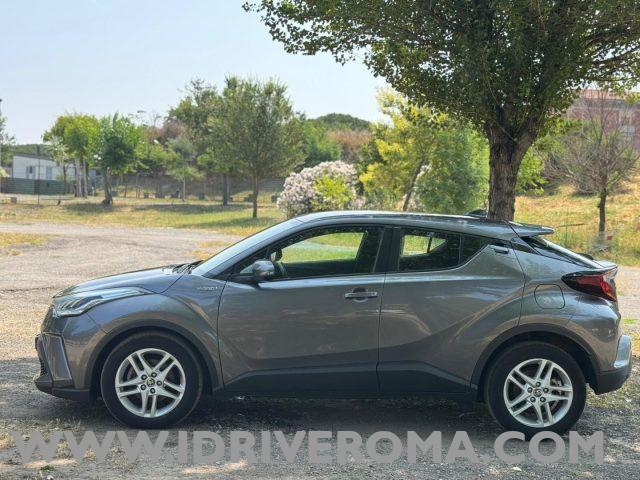 TOYOTA C-HR 1.8 Hybrid E-CVT Business