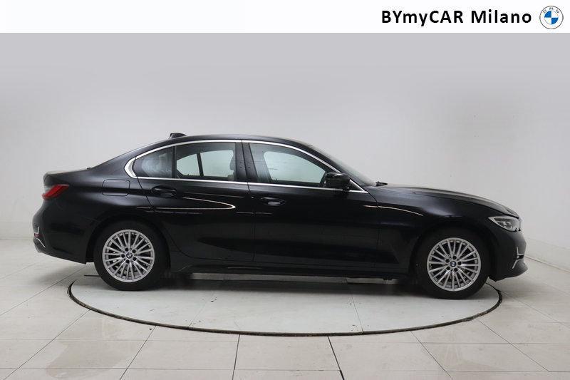BMW Serie 3 Berlina 318 d Mild Hybrid 48V Luxury Steptronic