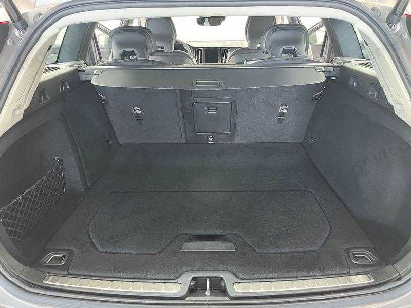 Volvo V60 Cross Country B4 (d) 197CV AWD AUT BUSINESS PRO
