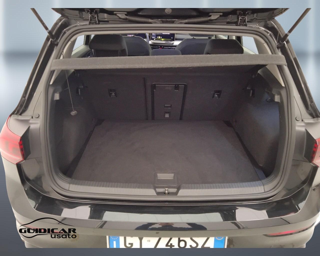 VOLKSWAGEN Golf VIII 2024 - Golf 2.0 tdi Life 115cv