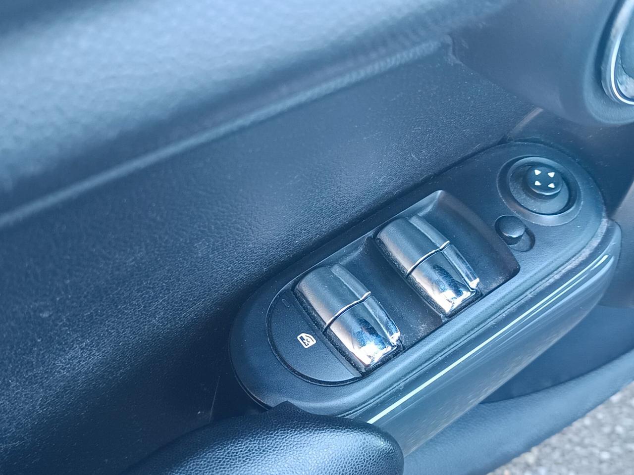 Mini 1.5 One D 2015 - 1.5 diesel - Lb automobili