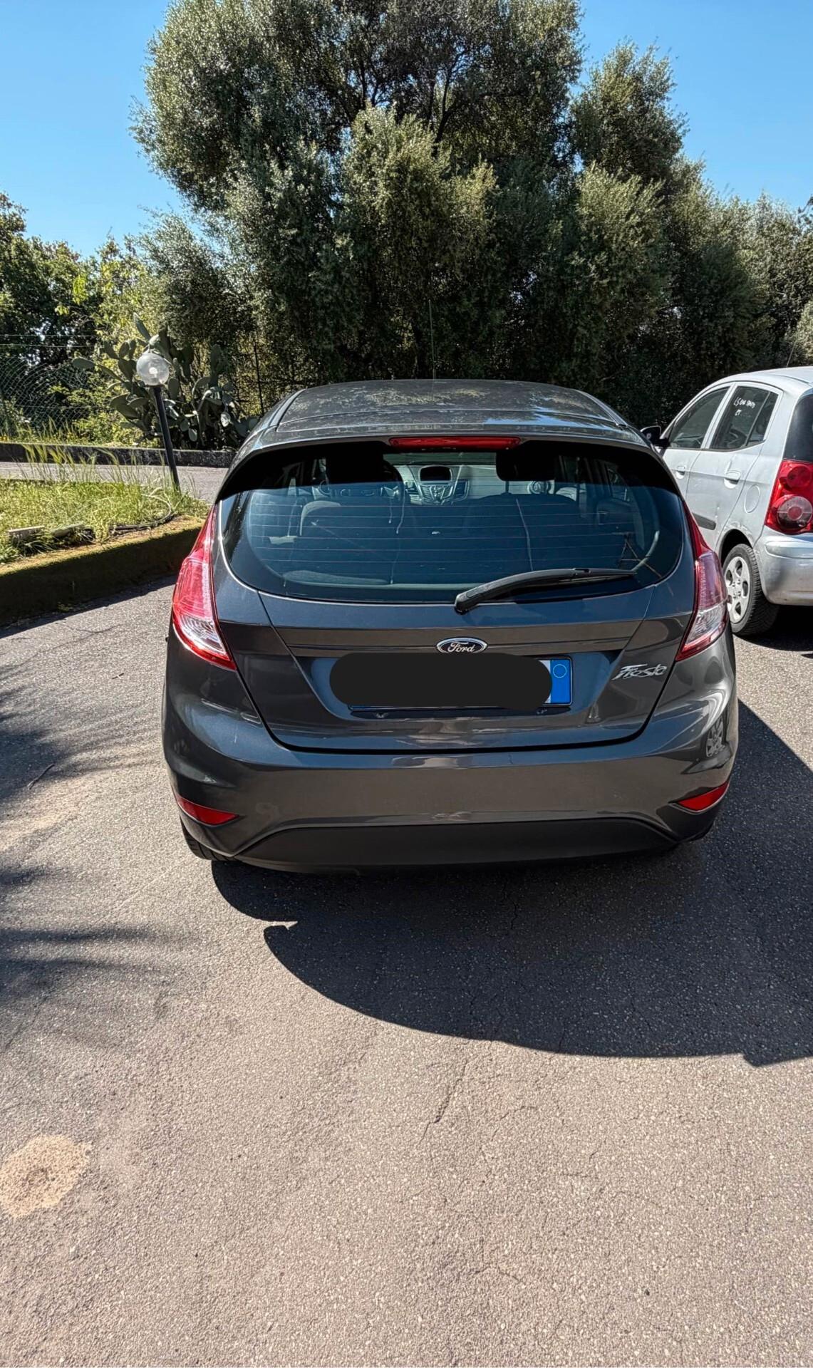 Ford Fiesta 1.2 60CV 5 porte Titanium