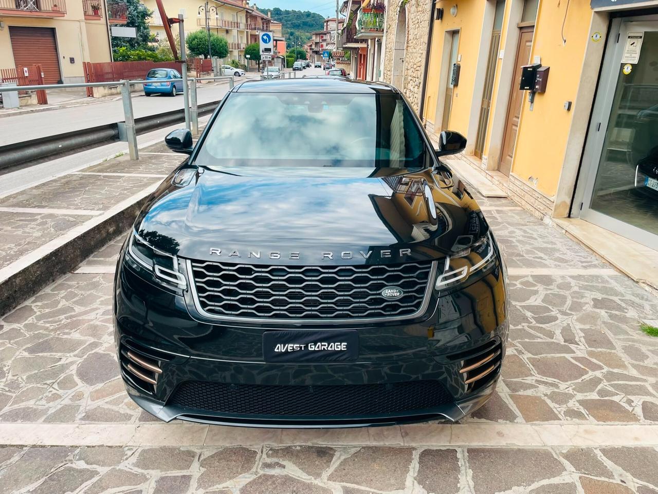 Land Rover Range Velar 2.0D I4 240 CV R-Dynamic HSE