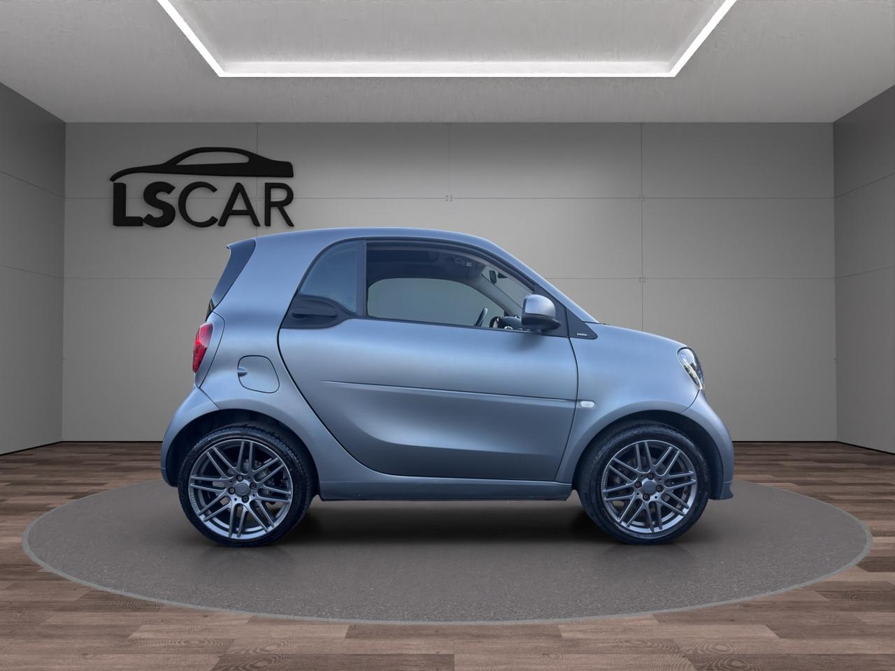 smart forTwo 0.9 t 90cv Allestimento BRABUS - Unipro - Promo Finanziamento - Tetto panoramico - Navi - LED