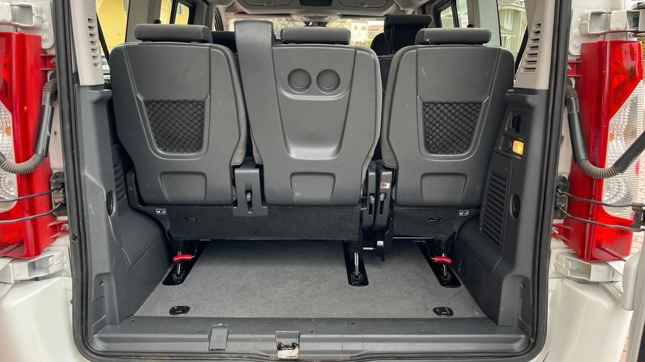 Citroen Jumpy 2.0HDI 9 posti gancio traino