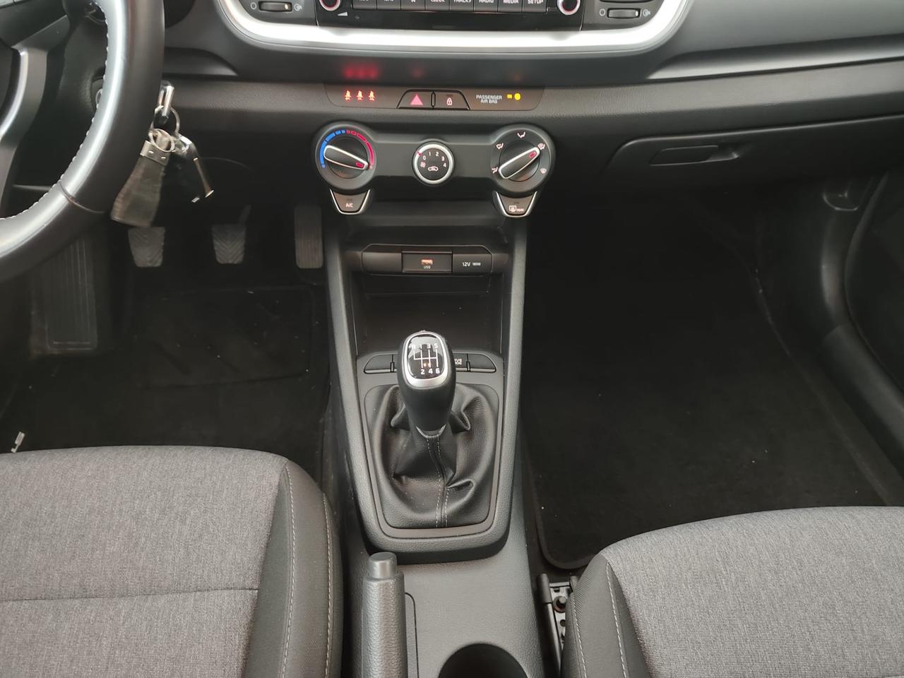 KIA Stonic 1.0 t-gdi mhev Urban 100cv mt