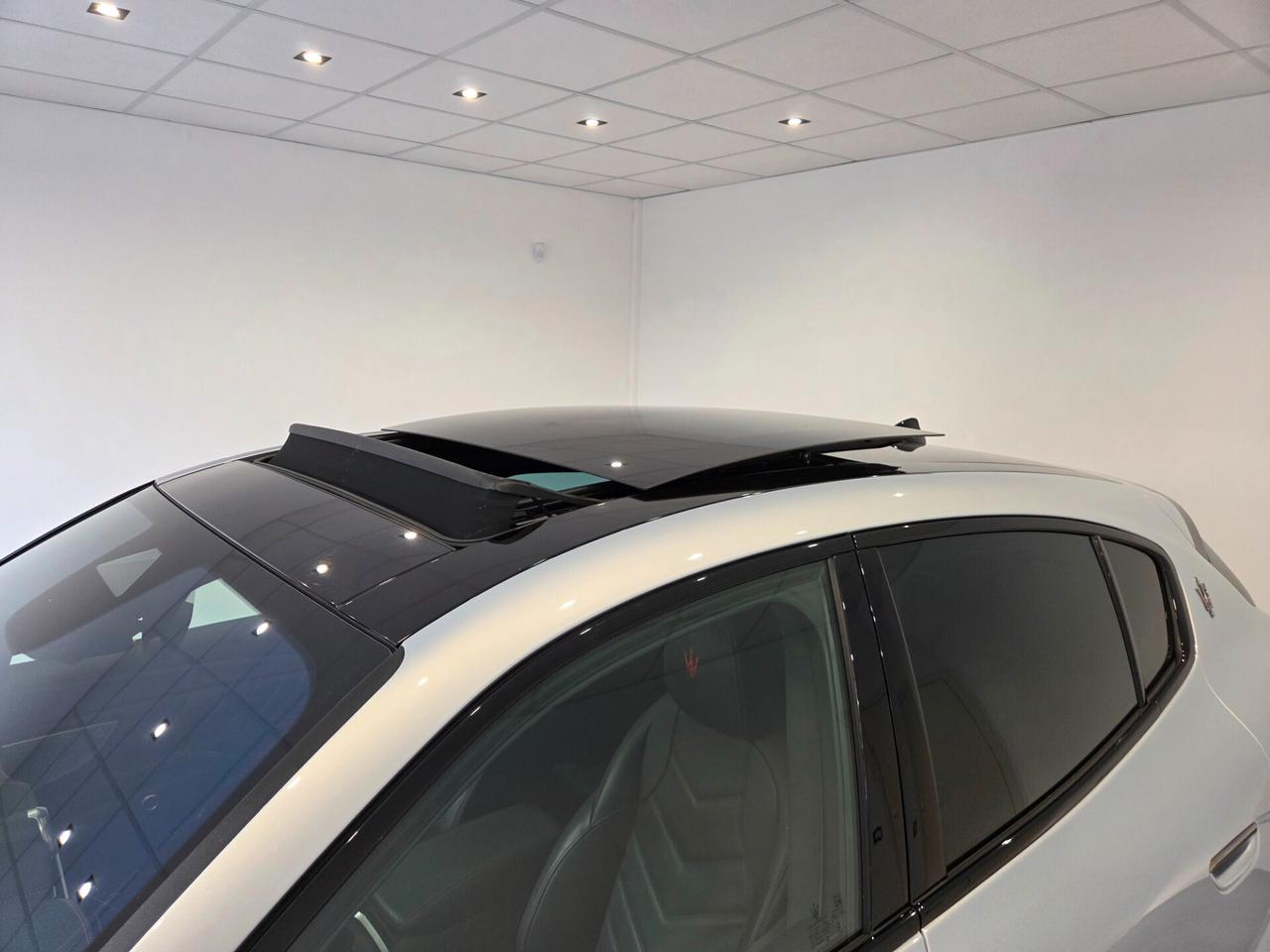 Maserati Grecale V6 Trofeo FULL OPTIONAL