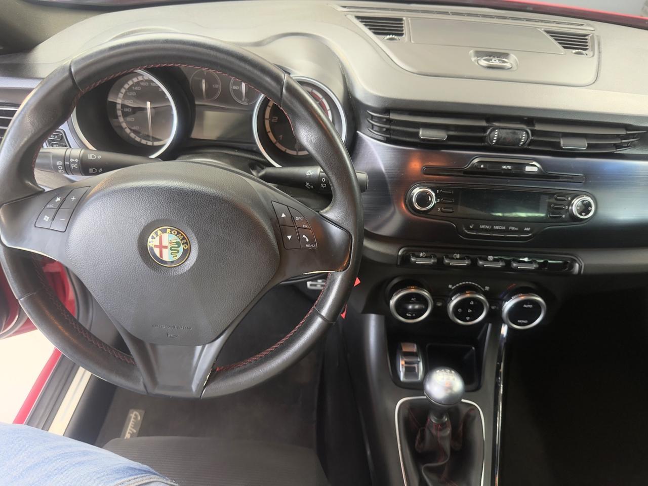 Alfa Romeo Giulietta 2.0 JTDm-2 140 CV Exclusive