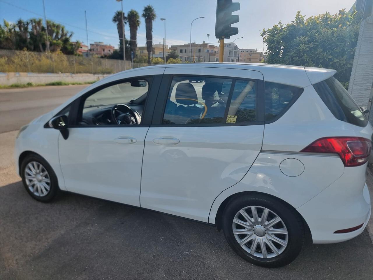 Ford B-Max 1.4 90 CV GPL Business