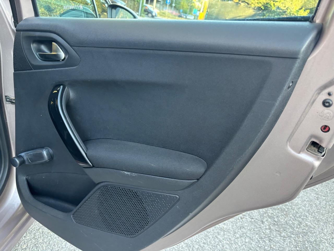 Peugeot 208 1.4 5p. GPL OK NEOPATENTATI