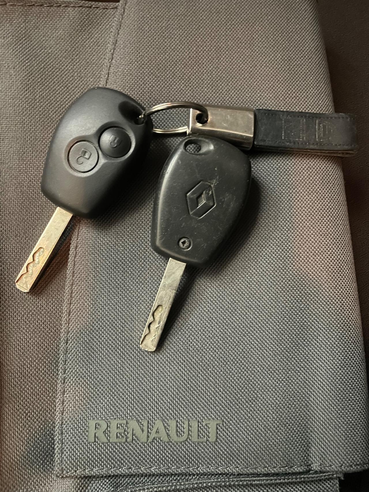 Renault Twingo 1.2 benz. Euro 4 - SOLI 85.000 KM!!!