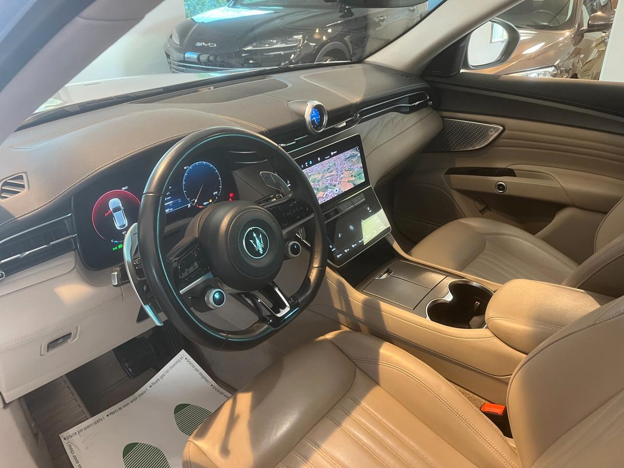 Maserati Grecale MHEV 300 CV AWD GT