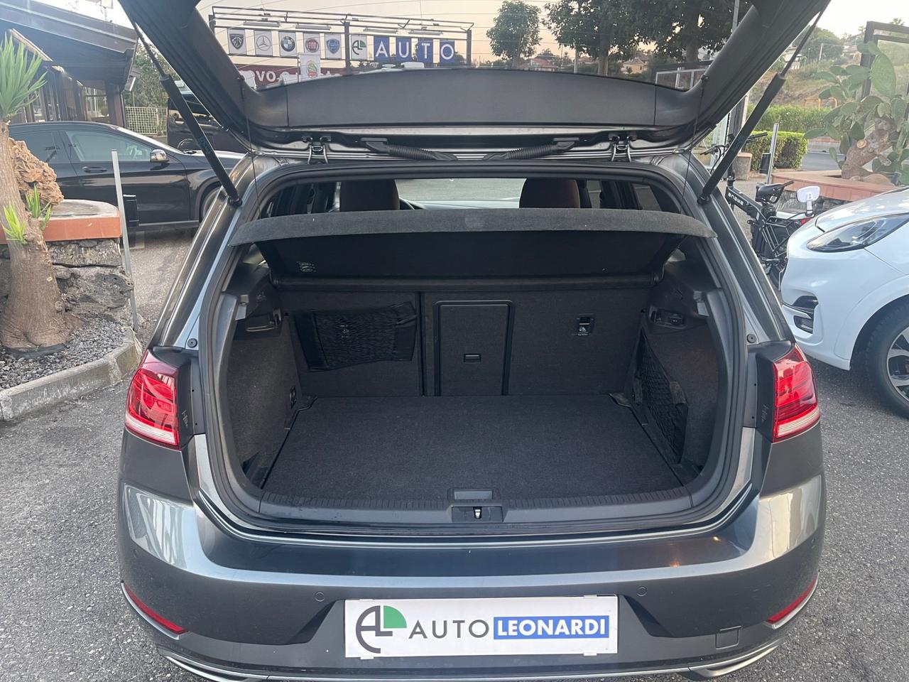 Volkswagen Golf 1.6 TDI 115 CV 5p. Highline BlueMotion Technology