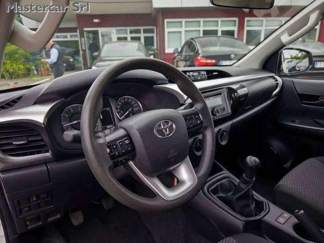 TOYOTA Hilux Hilux IV 2.4 d-4d double cab Comfort 4wd - GF290HN