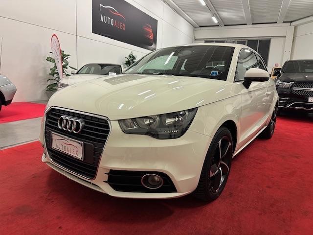 AUDI - A1 1.2 tfsi Attraction c/clima