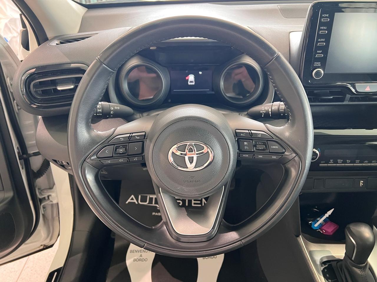 TOYOTA Yaris Cross 1.5 Hybrid 116 e-ctv CV Business