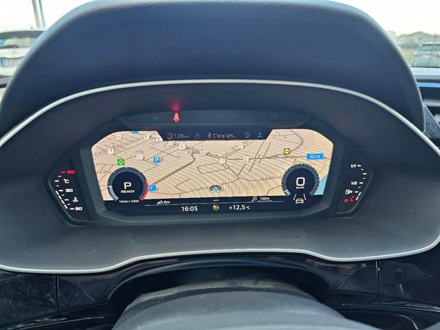 AUDI Q3 35 TDI S tronic Business