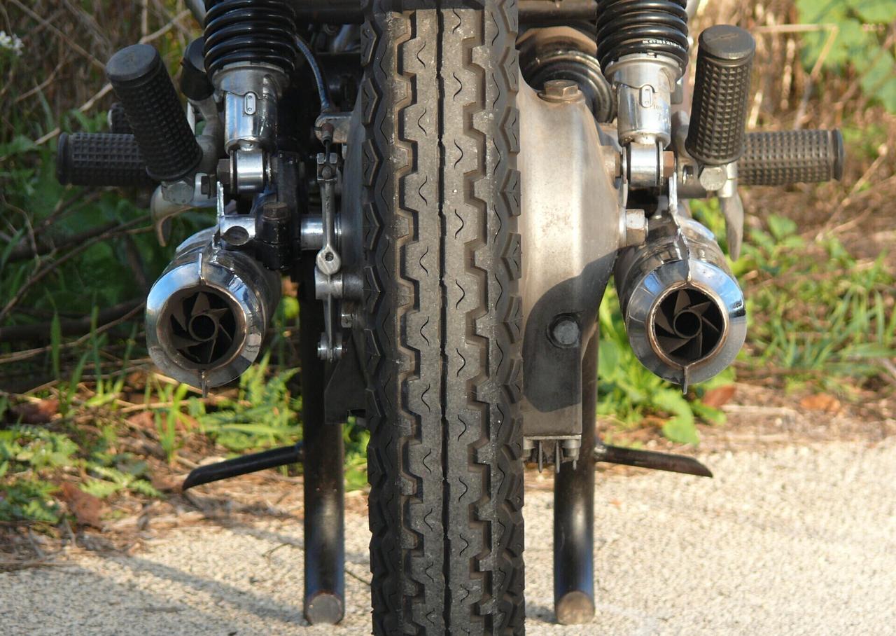 Moto Guzzi V7 SPORT (M1225)