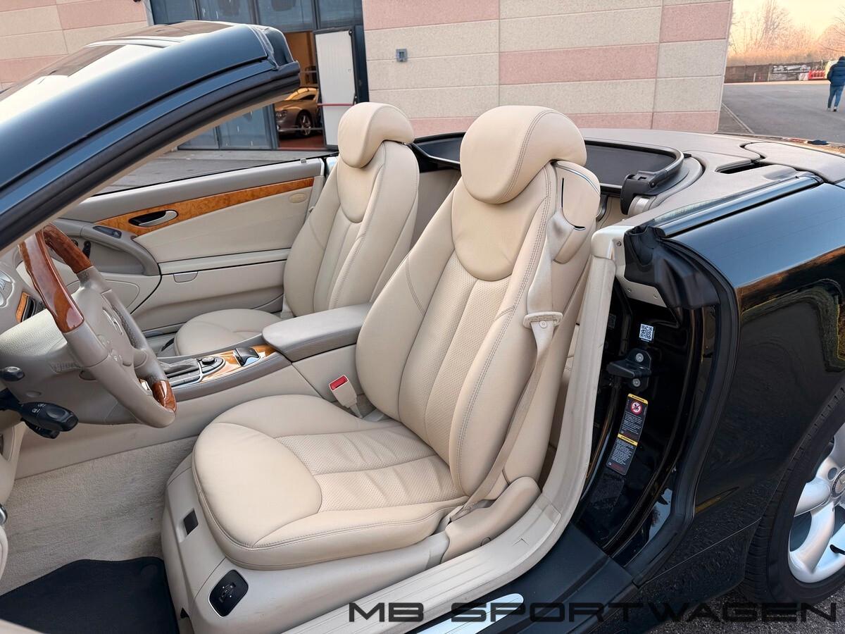 Mercedes-benz SL 350 V6 - ASI NO ABC UNICO PROPRIETARIO DEL 1930