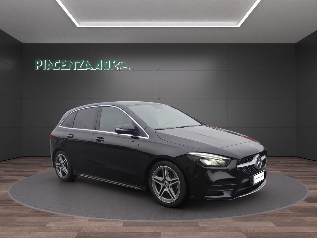 MERCEDES-BENZ B 180 PREMIUM..AMG..NAVI.LED.PELLE.