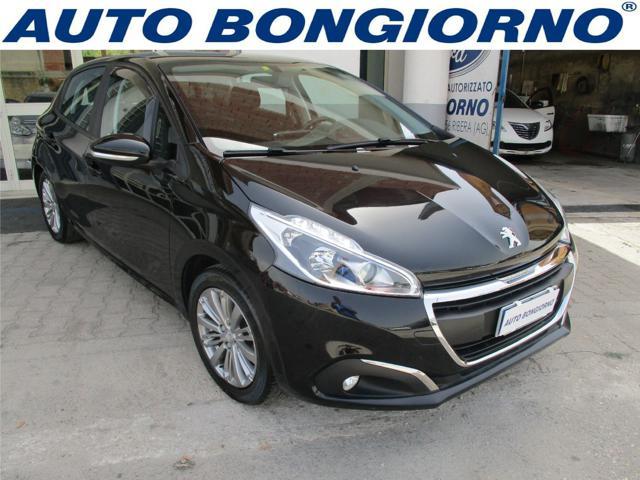 PEUGEOT 208 PureTech 5 porte Allure