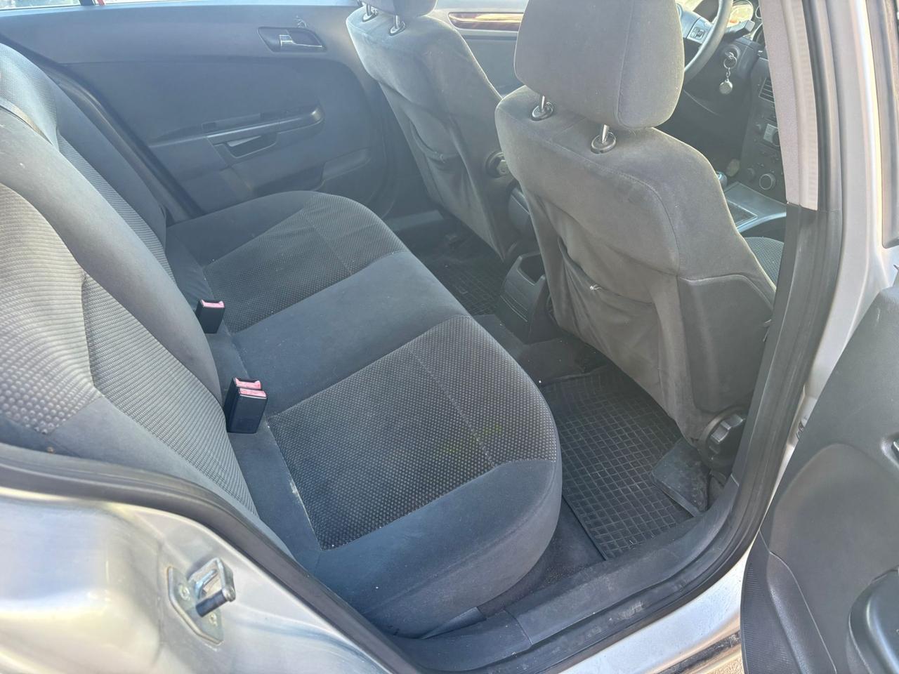 Opel Astra 1.9 16V CDTI 150CV 5 porte Cosmo