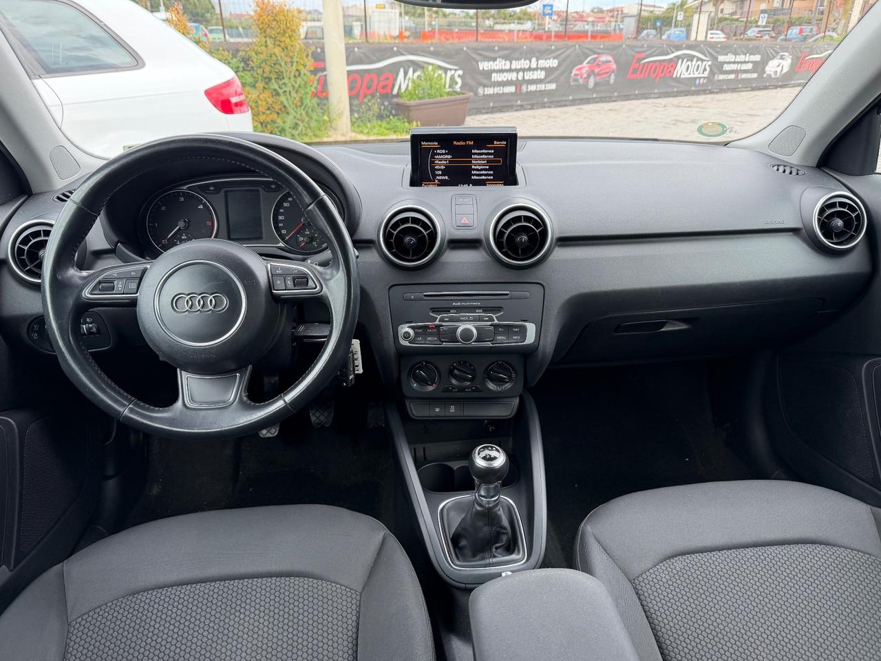 Audi A1 1.4 TDI ultra Metal plus 5 Porte