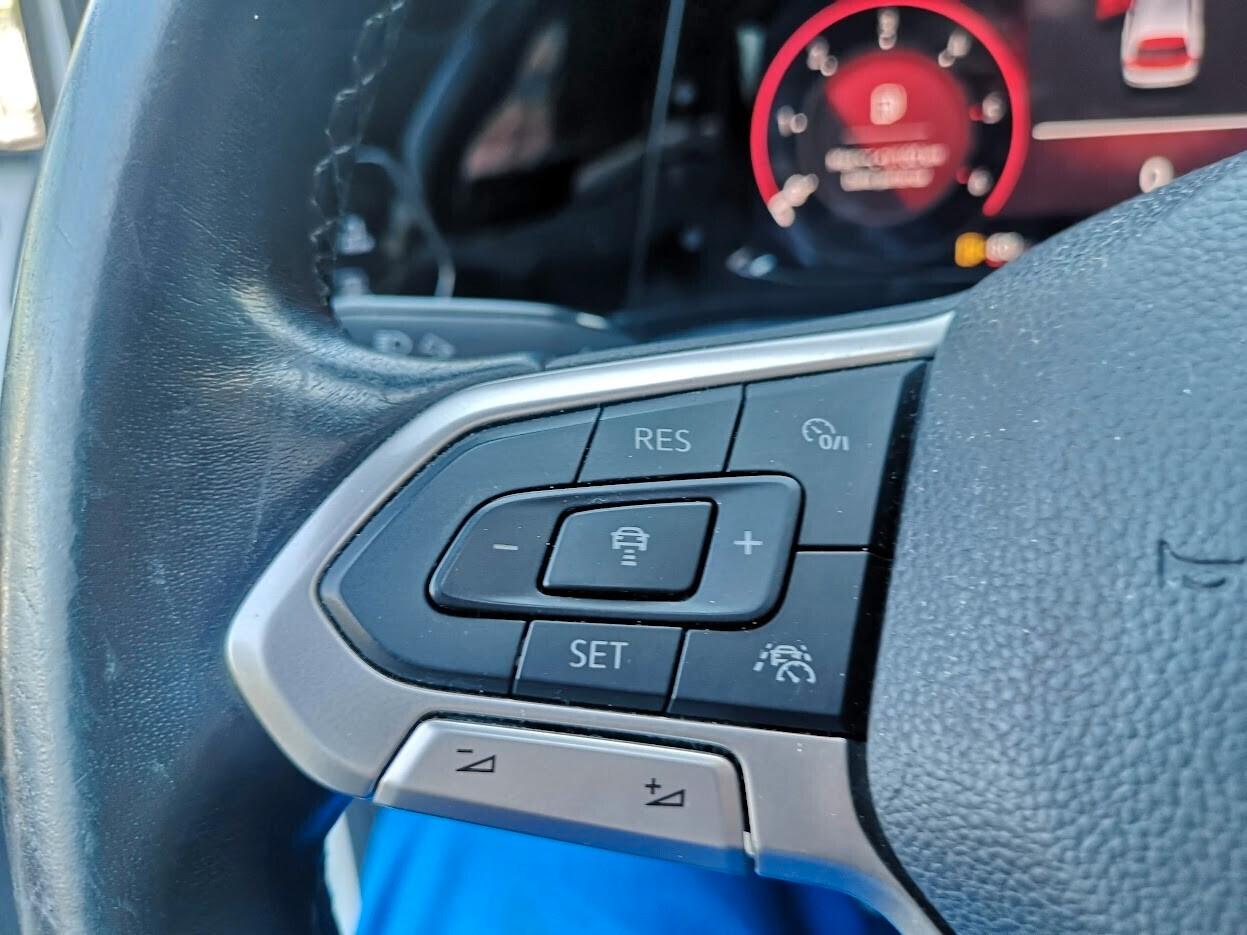 Volkswagen Golf 2.0 TDI SCR Style Tetto apribile