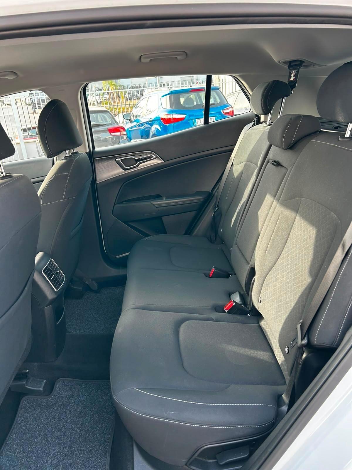 Kia Sportage 1.6 CRDi MHEV Business