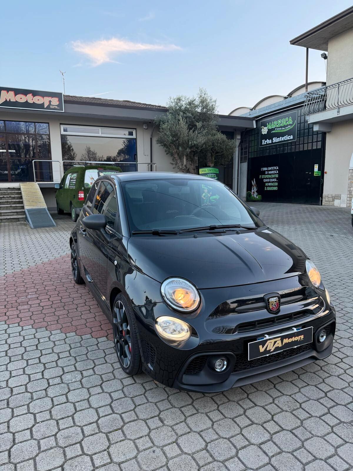 Abarth 595 1.4 Turbo T-Jet 180 CV Competizione