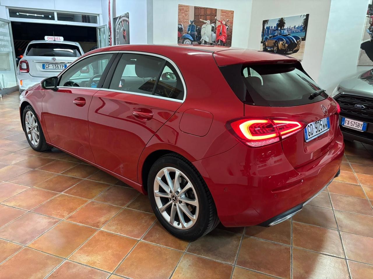 MERCEDES CLASSE A 180 2019 1.3 BENZINA