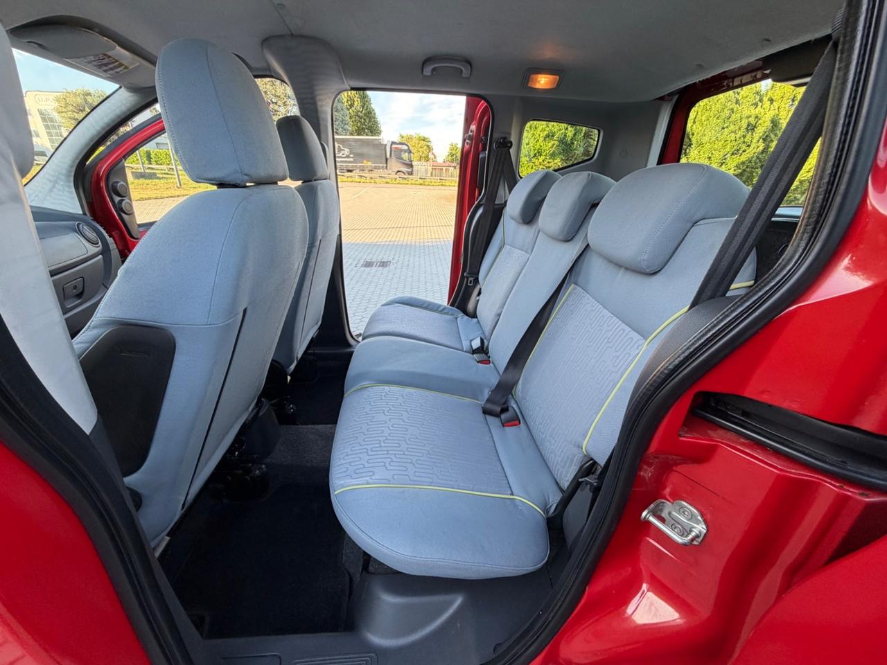 Peugeot Bipper Tepee 1.4 HDi 70CV Outdoor 2-Tronic