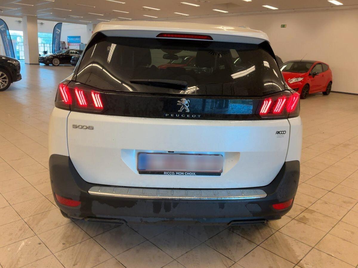 Peugeot 5008 BlueHDi 130 S&S Allure
