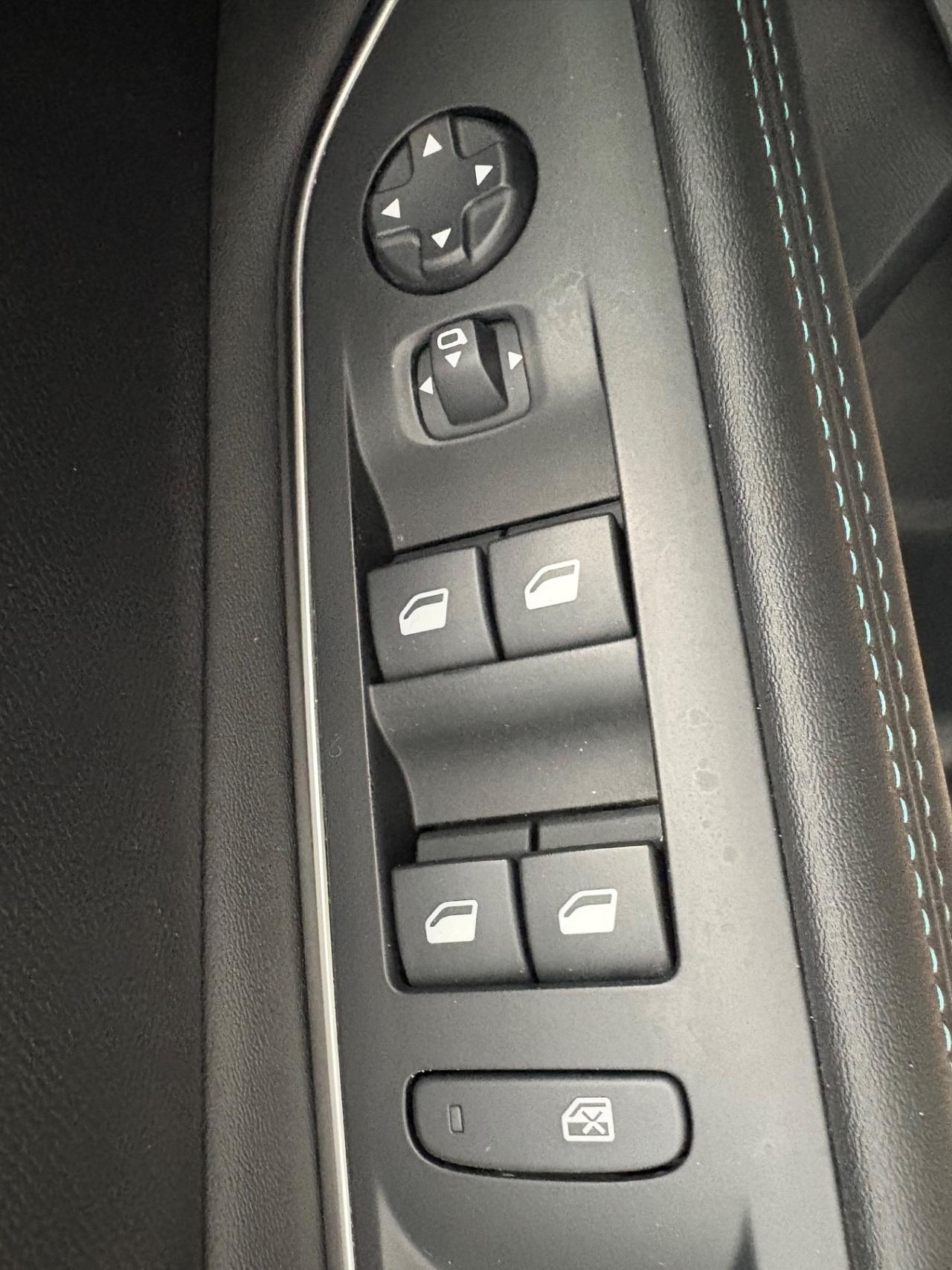 Peugeot 3008 BlueHDi 130cv EAT8 ALLURE