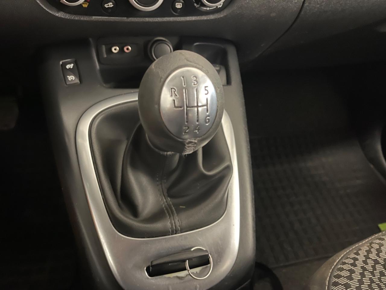 Renault Scenic Scénic 1.6 GPL Attractive Navi
