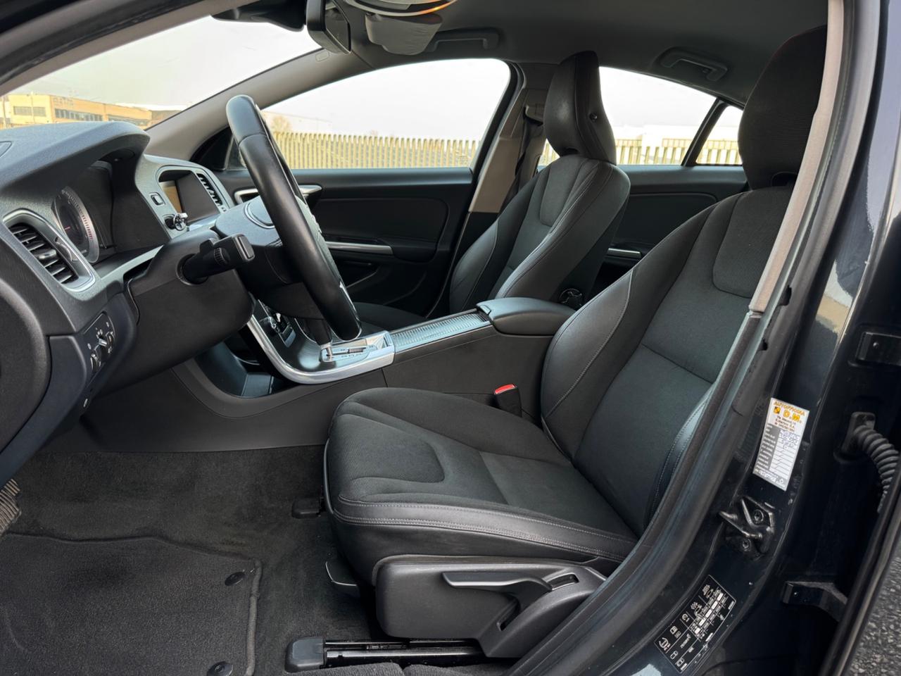 Volvo S60 D3 2.0D 163cv Automatico Summum