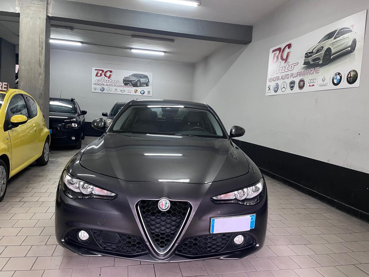 Alfa Romeo Giulia 2.2 150 CV Super tagliandata