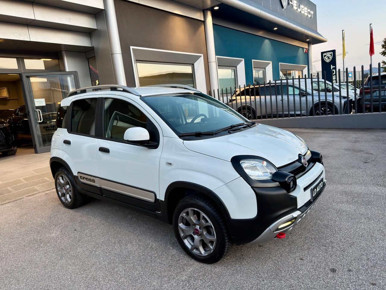 Fiat Panda Cross 1.3 MJT 95 CV S&S 4x4 GANCIO TRAINO