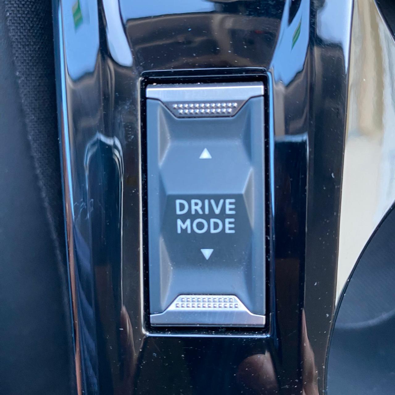 Peugeot 208 Hybrid 110 e-DCS6 Allure