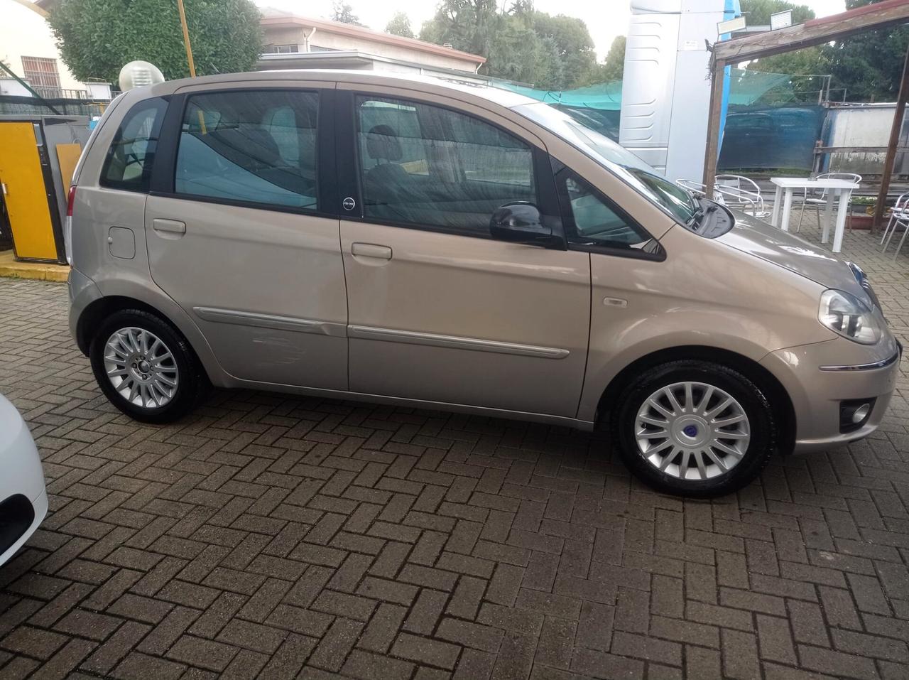 Lancia MUSA 1.4 Oro Ecochic GPL