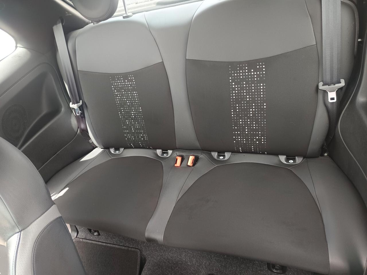 Fiat 500 1.0 Hybrid Connect 70cv